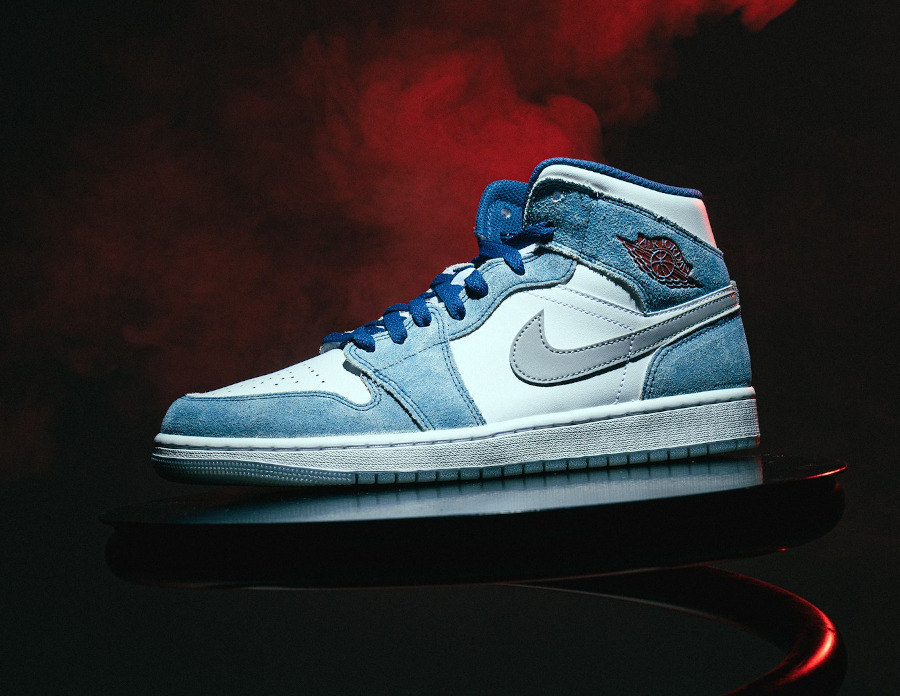 Air jordan 1 Mid bleu ciel blanche et grise (5)