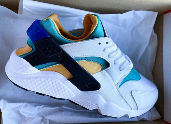 Nike Air Huarache blanche vert turquoise jaune dore 6 600x436