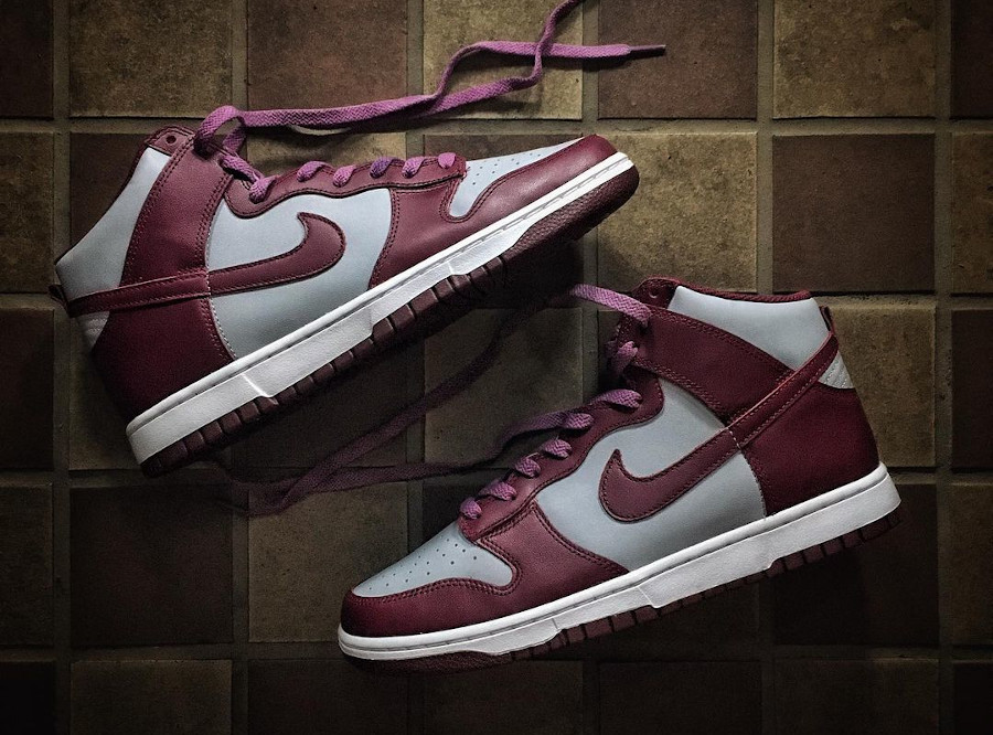 Nike Dunk Hi grise et violette (3-1)