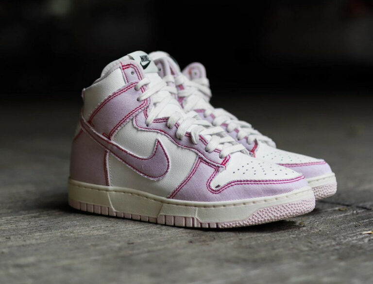 Nike Dunk High 1985 en jeans rose pastel (2)