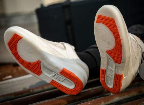 Jordan two sales 3 blanche