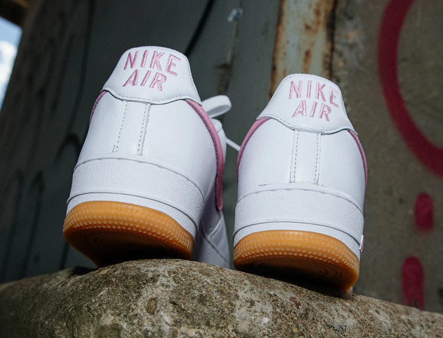 Nike Air Force basse COTM blanche rose (5)