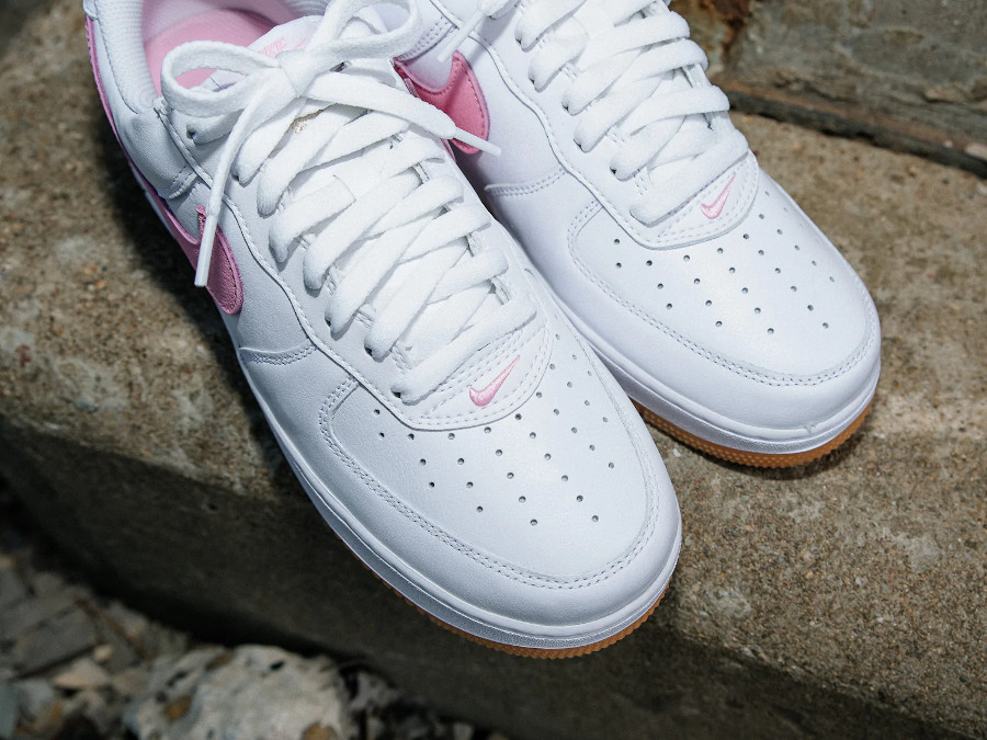 Nike Air Force basse COTM blanche rose (6)