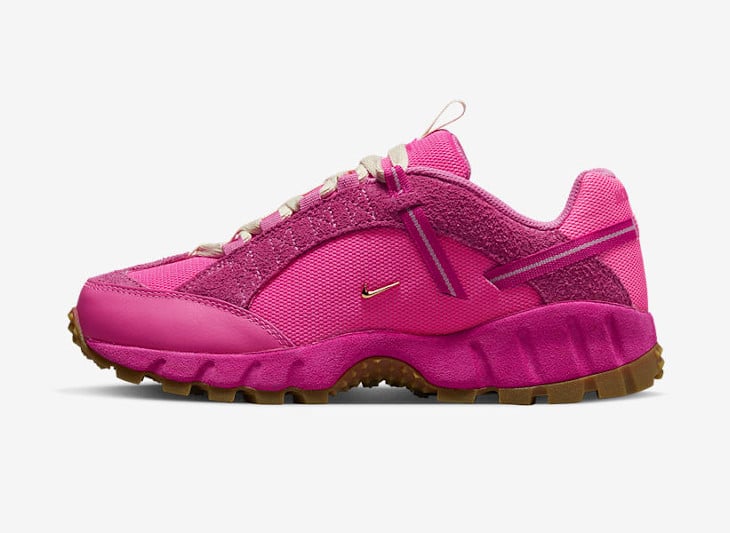 Nike Air Humara x Jacquemus Flash Pink