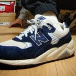 New Balance 580 bleu foncé beige (5)