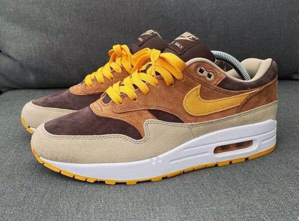 Nike Air Max 1 PRM Dusty Olive (2)