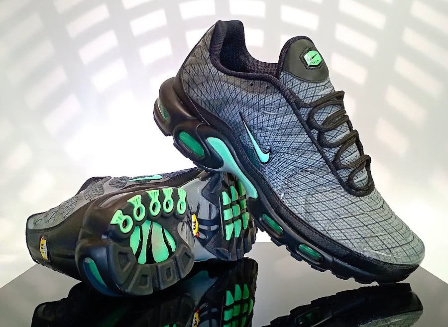 Nike Air Max Plus TN1 Grid Quads Green Glow FB3351-001