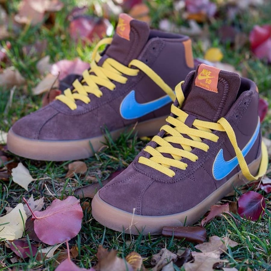 Nike montante marron deals