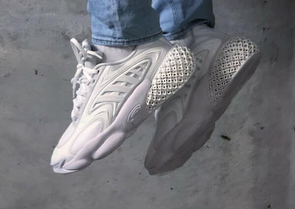 Adidas Crazed 4D blanche on feet (2)