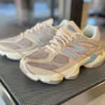 New Balance 9060 beige rose et bleu pastel (1)