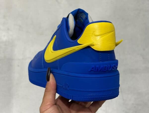 Nike Air Force 1 basse Yoon Anh bleue (2)