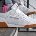 Reebok Workout blanche et gomme 2022 on feet