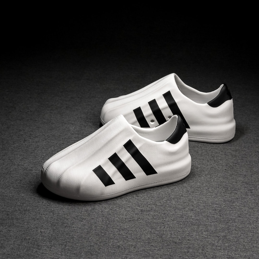 Adidas Adifoam Superstar blanche et noire (2)