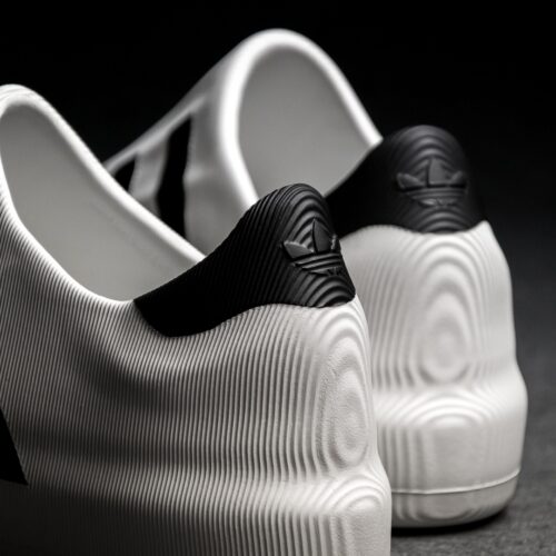 adidas avec un filet