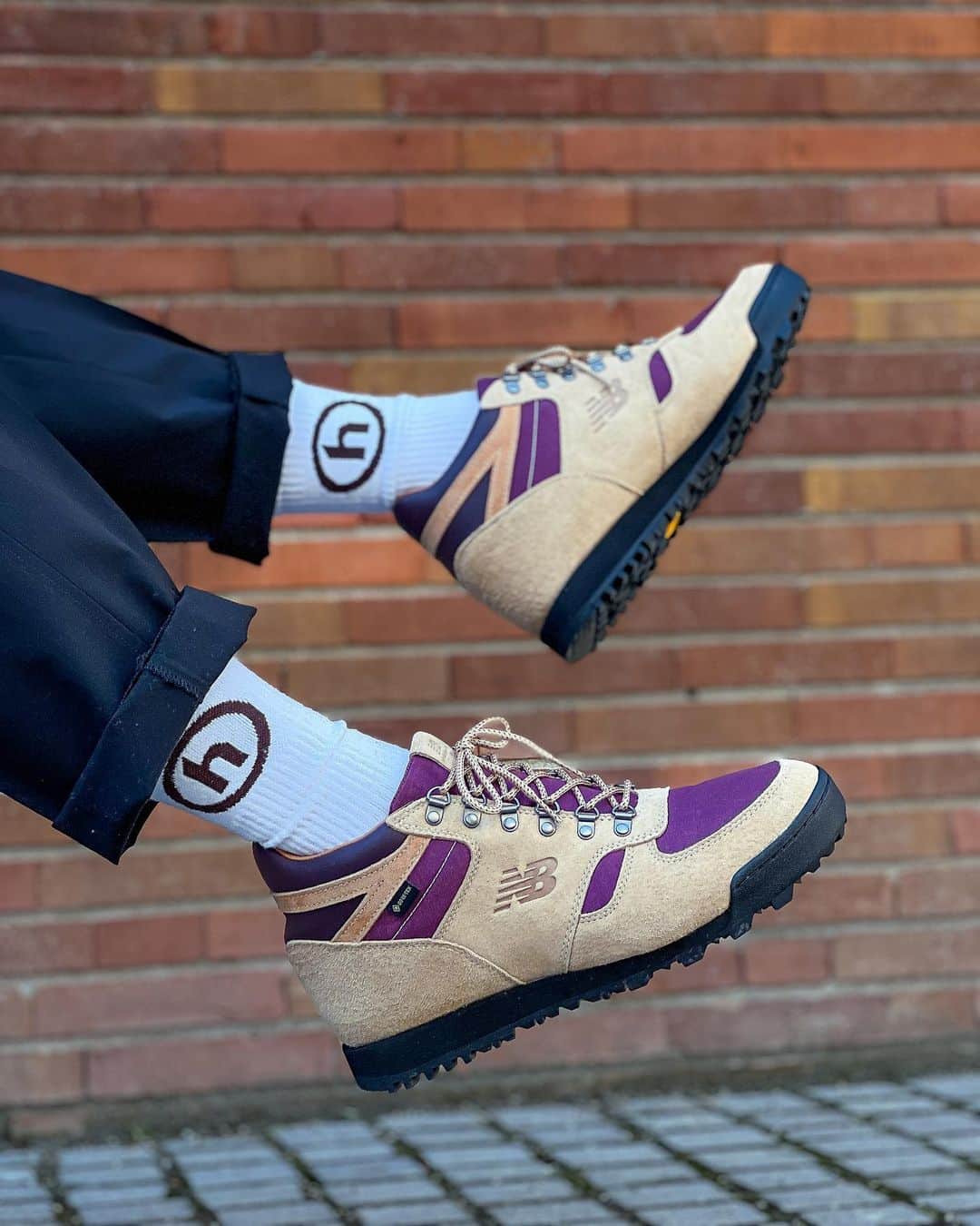 AIME LEON DORE X NEW BALANCE RAINIER - BEIGE / PURPLE