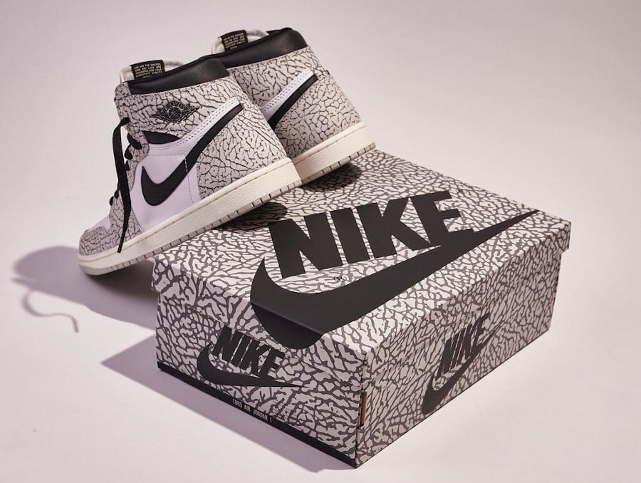 AJ1 High OG White Cement Craquele motif elephant DZ5485 052