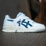 Asics EX89 blanche et bleu foncé (2)