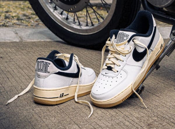 Nike Air Force 1 Low CF blanche et noire (4)