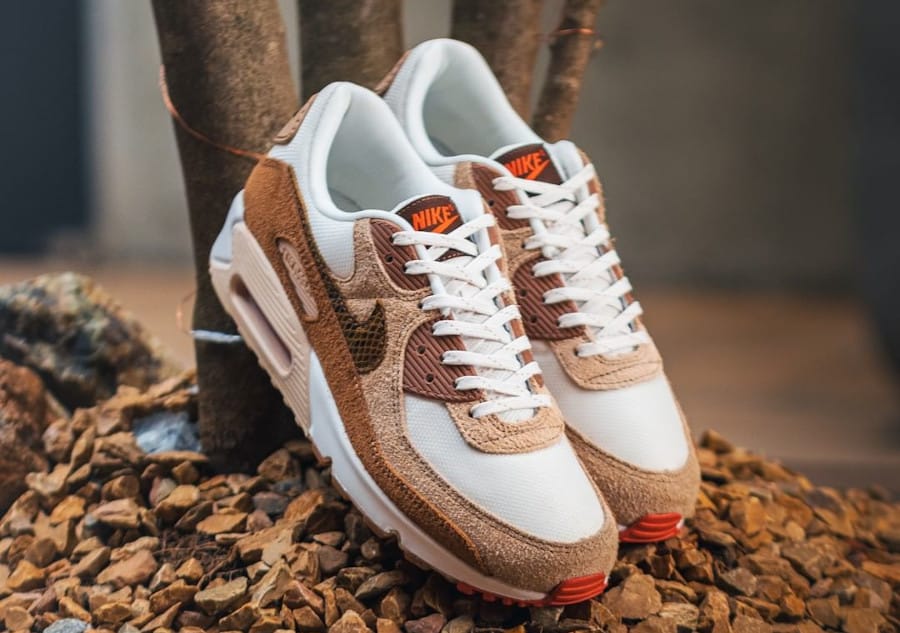 Nike Air Max 90 SE 2023 logo peau de serpent (4)