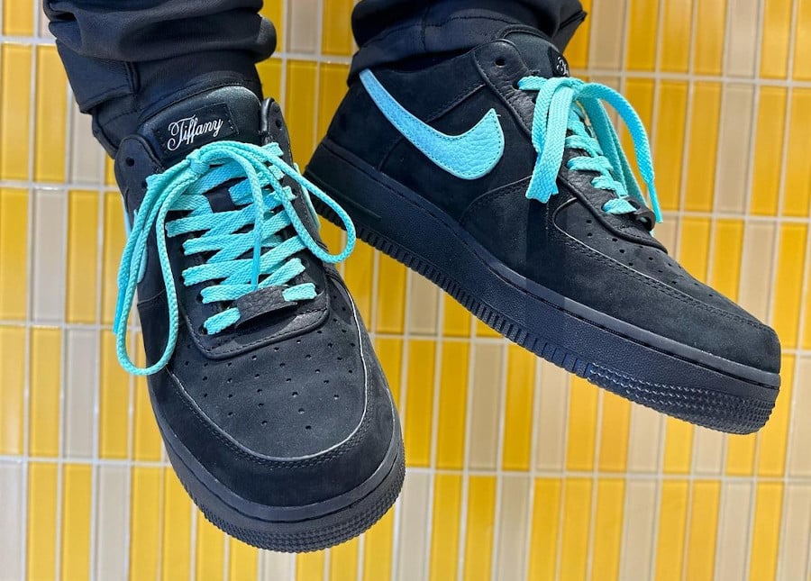 Nike Air Force 1 Tiffany&co on feet