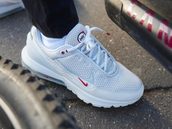 Nike Air Max Pulse