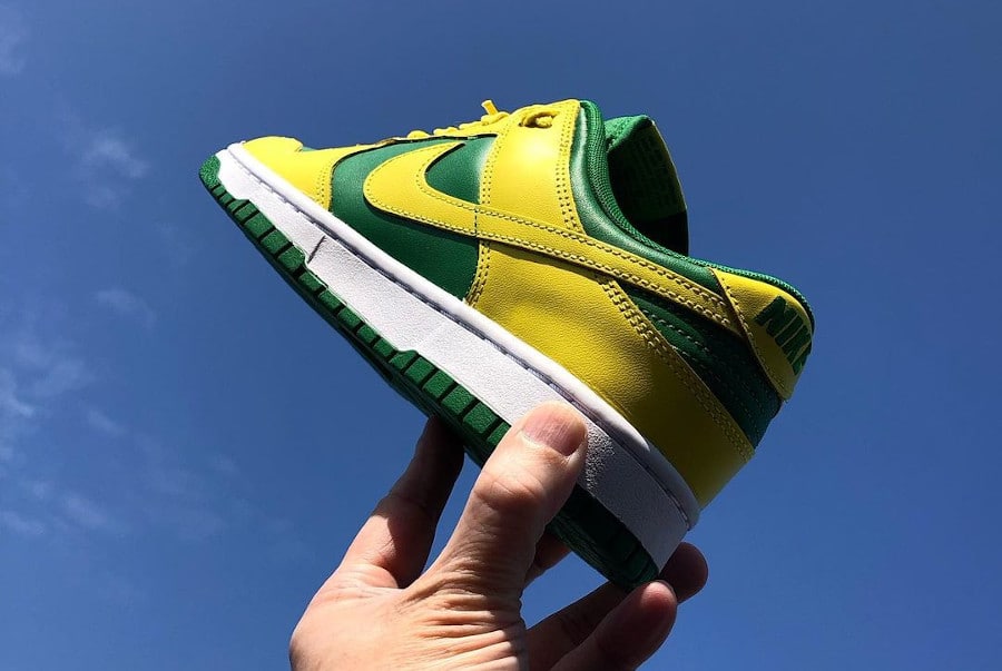 Nike Dunk Low vert pomme jaune strike (1)