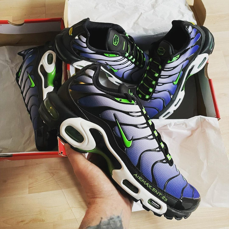 Air max plus noir et blanc cheap