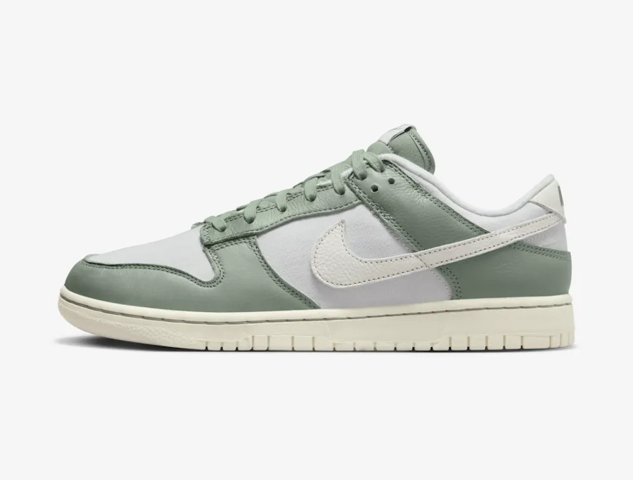 Nike Dunk Low Mica Green