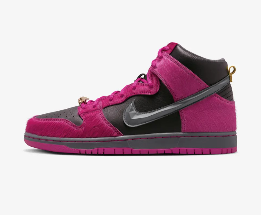 Run The Jewels x Nike SB Dunk High Active Pink