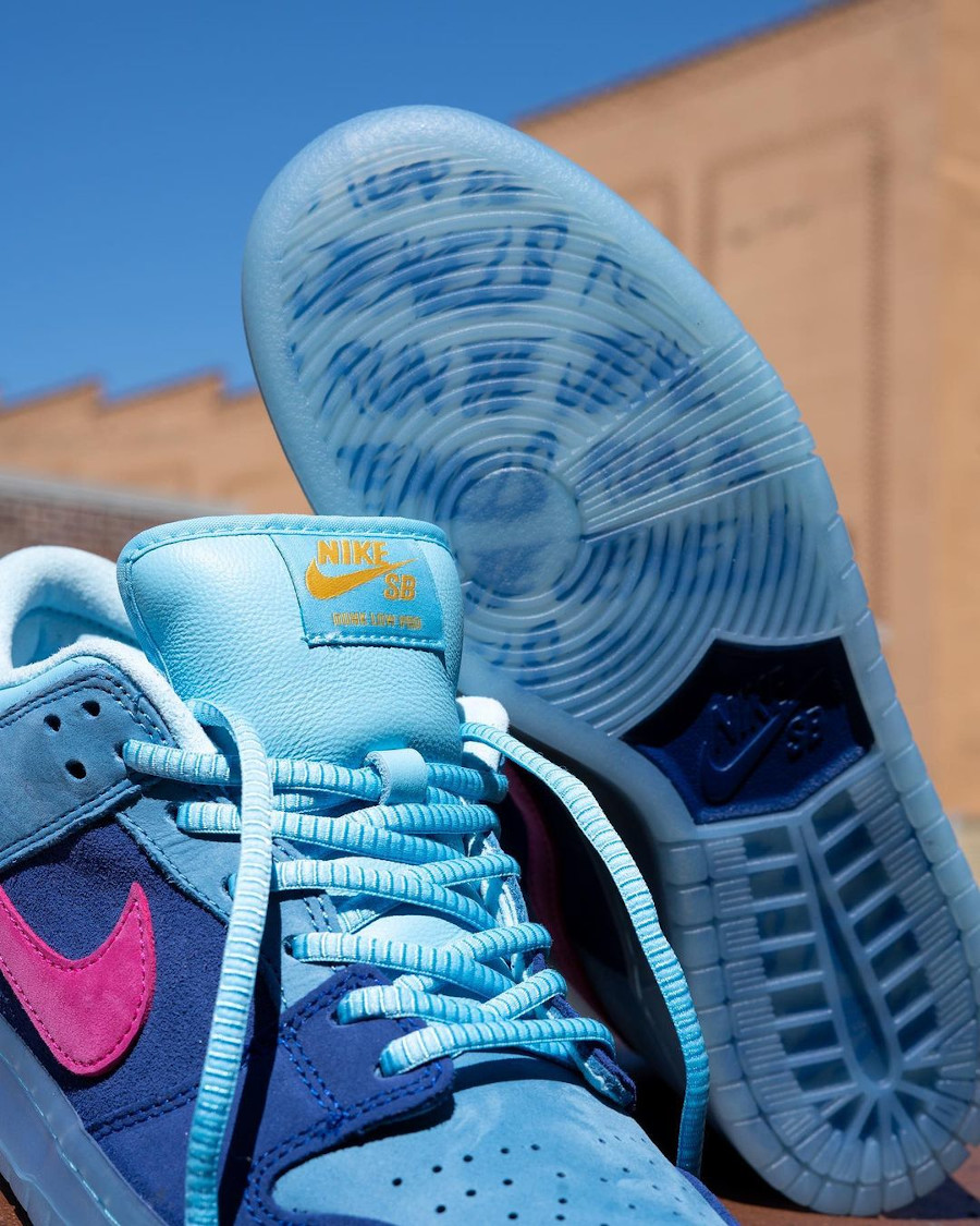 RunTheJewels x Nike Dunk Low Pro SB Deep Royal Blue and Active Pink (2)