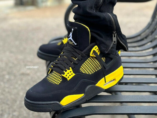 AJ4 Thunder 2023 Jaune et Noire DH6927-017