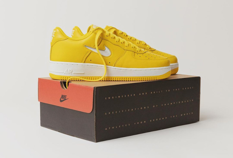 Nike AIR FORCE 1 LOW RETRO, FJ1044-700