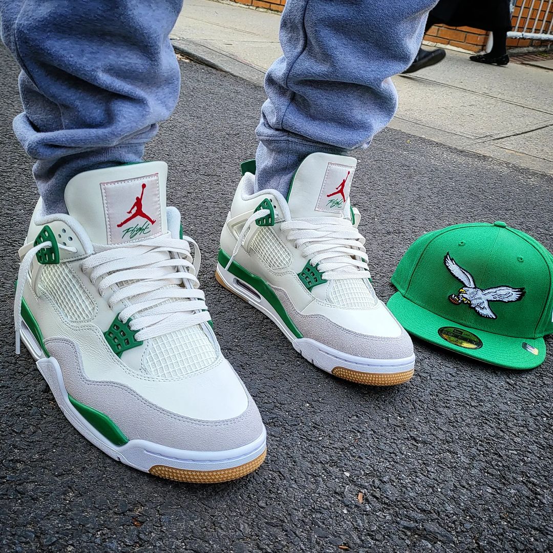 Nike SB Air Jordan 4 Pine Green @nes.one