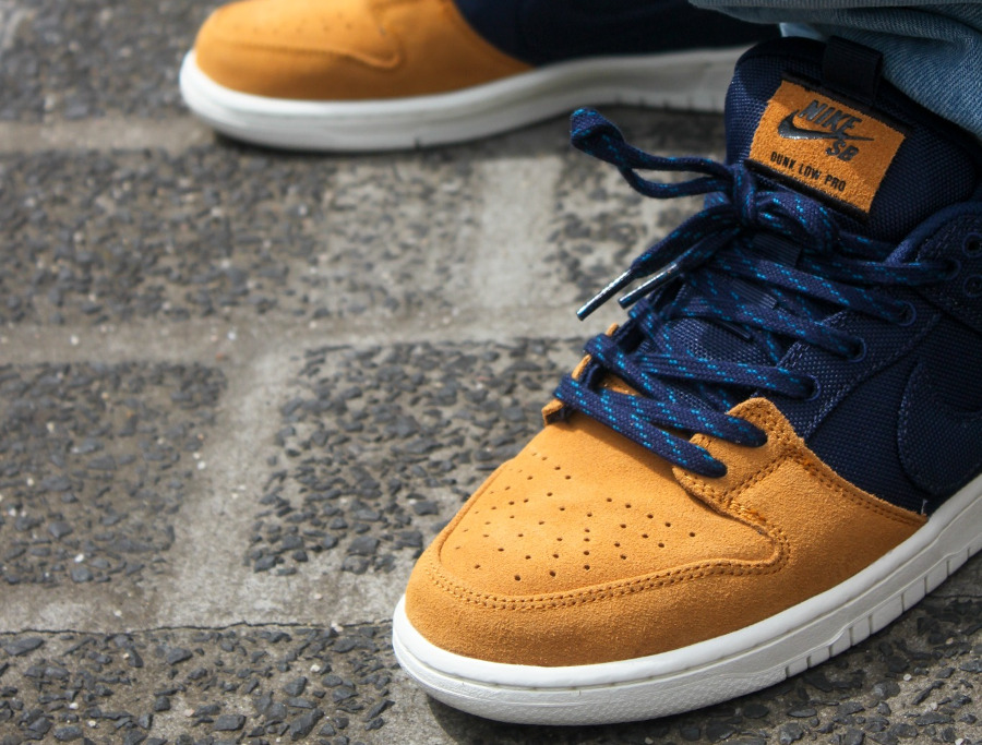 Nike SB Dunk Low Pro SB Desert Ochre Midnight navy DX6775-400