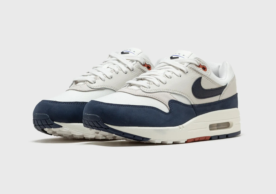 Nike Air Max 1 LX Obsidian