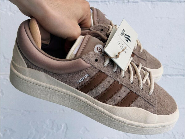adidas boost Campus x Bad Bunny Sand Beige Chalky Brown ID2529 couv 600x450