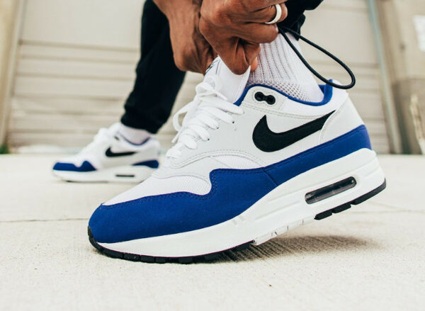 Nike AM1 Deep Royal Blue 2023 Pure Platinum FD9082-100