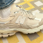 New Balance 2002R Protection Pack en nylon beige (6)