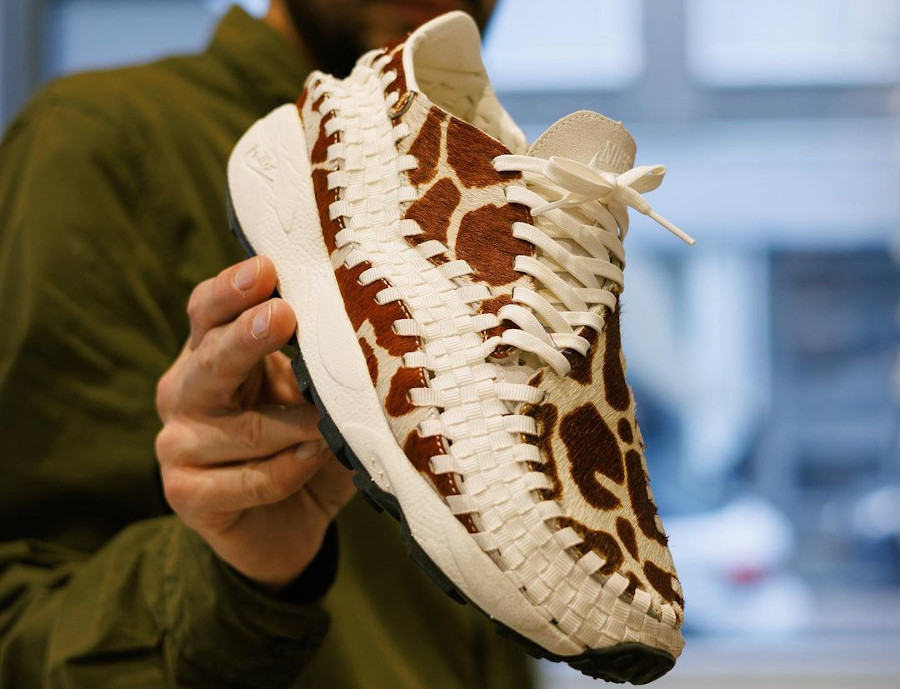 Nike Air Footscape Natural and Brown Cow Print ou Girafe