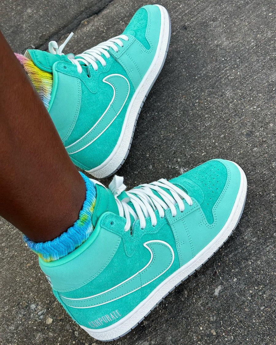 Nike Air Ship x Corporate 'Gotem' Light Menta vert turquoise