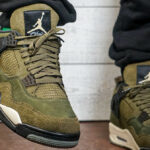 AJ4 Retro SE Craft Medium Olive Suède Vert Kaki FB9927-200 (couv)