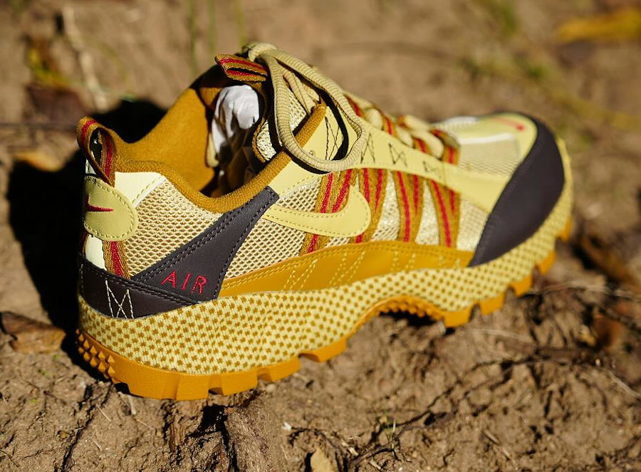 Nike Air Humara jaune dorée (3)