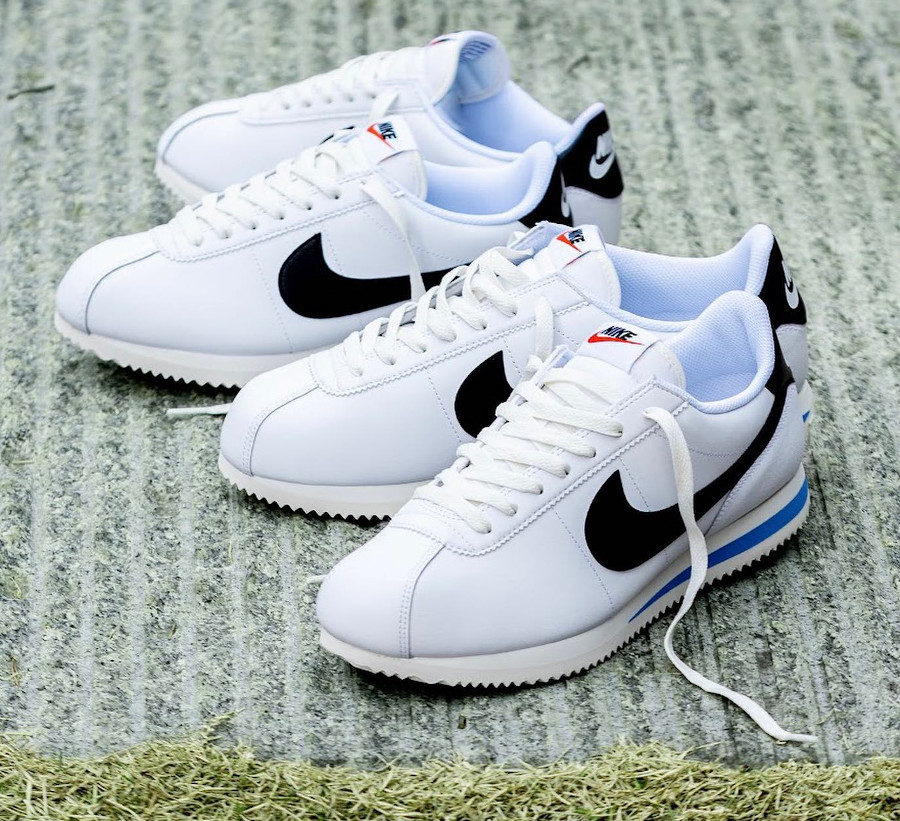 Nike Cortez White and Black pas cher