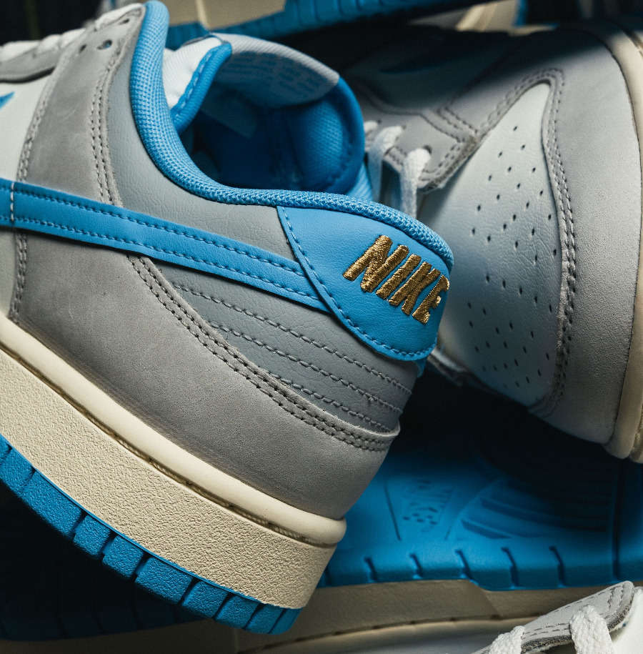 Nike Dunk Low Vintage grise et bleu clair (3)