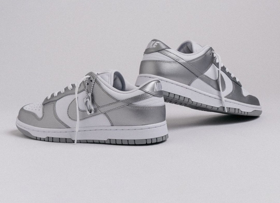 Nike Dunk Low Wmns Metallic Silver argent métallisé FV1311-100