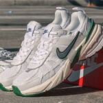 Nike V2K Run Runtekk White Green (virgule verte)
