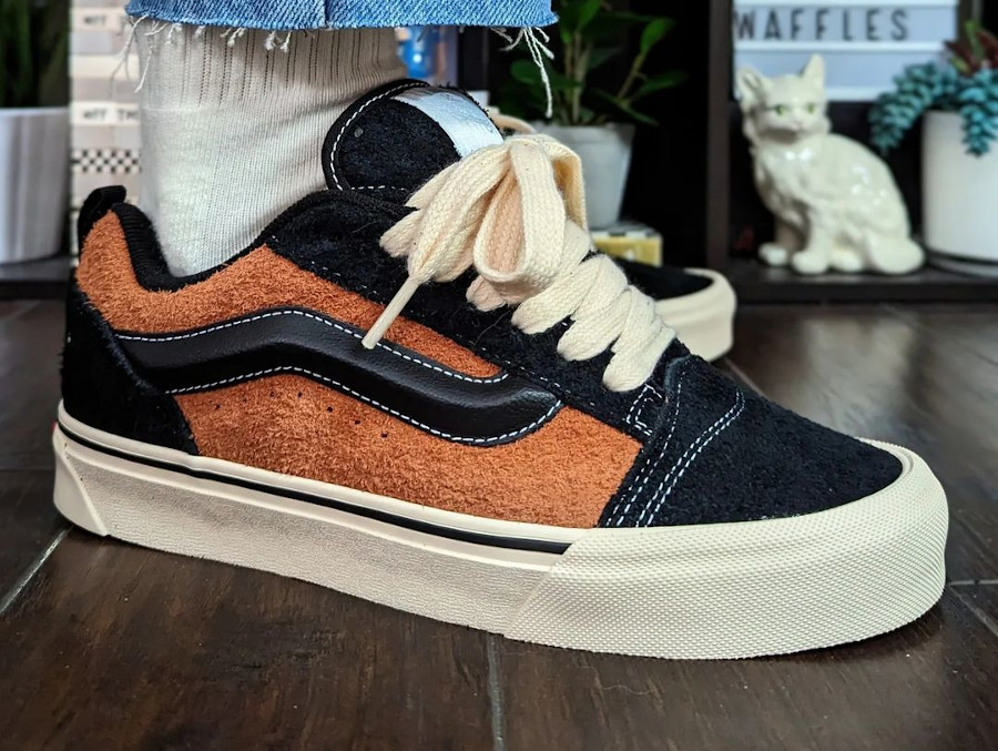 Vans Knu Skool x Disney Scar Roi Lion on feet VN0009QCYS8