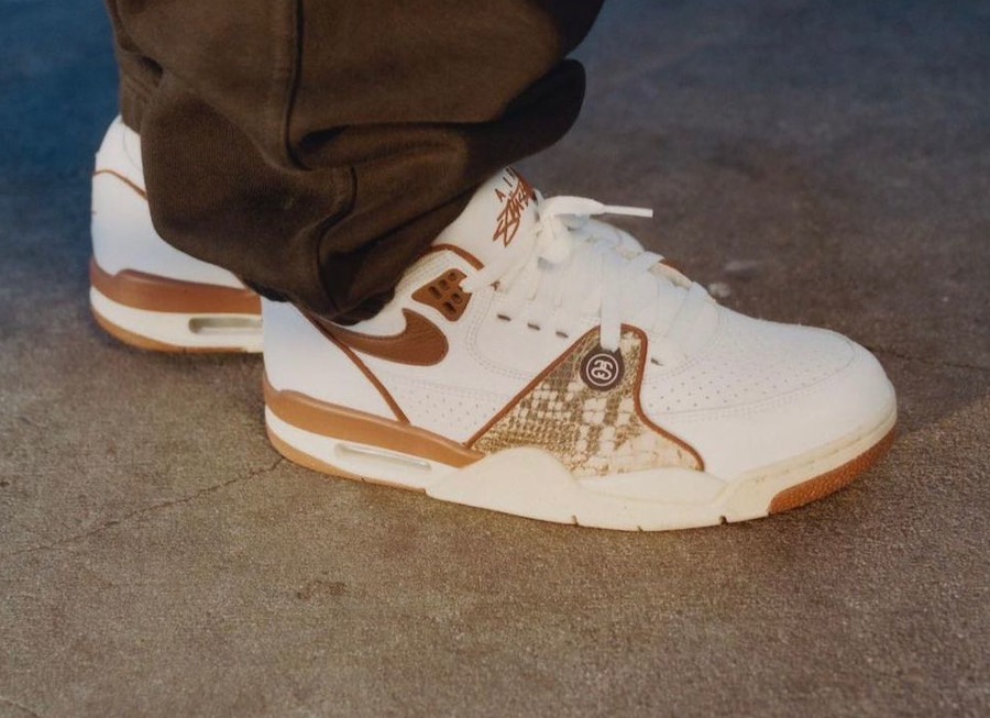 Nike Air Flight 89 Low Stüssy Snakeskin White and Pecan