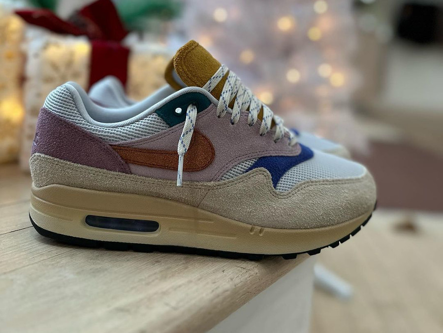 Air max deals on line