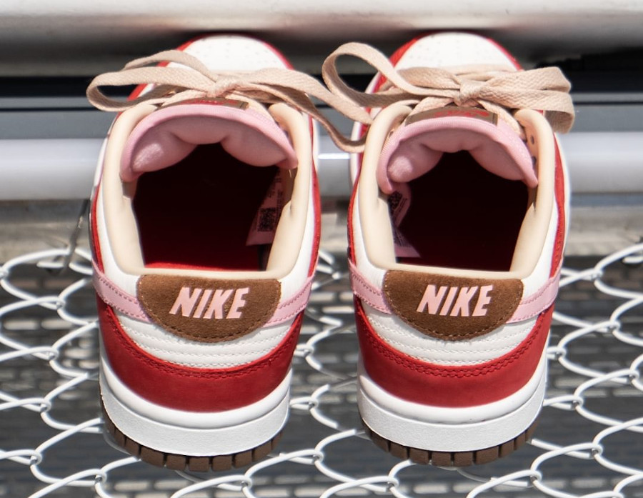 Nike Dunk Low Bacon Sport Red Sheen Sail-Medium Brown (1)